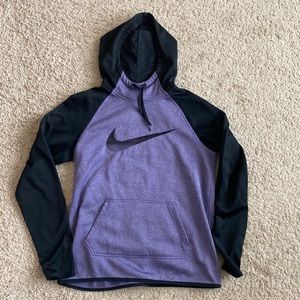 💜 Nike Therma-Fit Hoodie